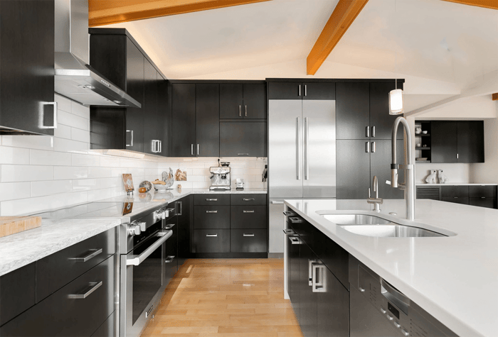 Start 2025 With Quartz Kitchen Worktops | Fair Price