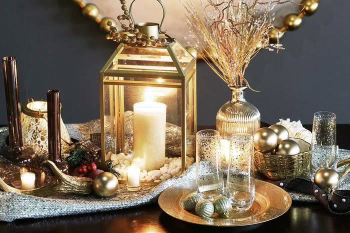 Metallic Flourishes and a moody vignette