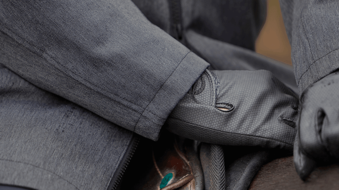 Gloves are important for your equestrian safety. Including rein grip and sun protection.