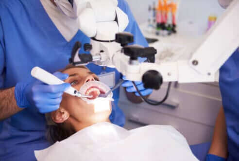 Curcumin-based dental treatments offer safer alternatives during dental visits