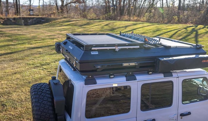 Alu-Cab 3R Tent, Roof Tray, Table Slide