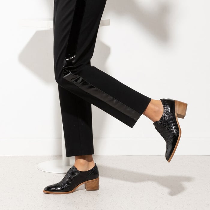 pantone - nero - shoes that mean business