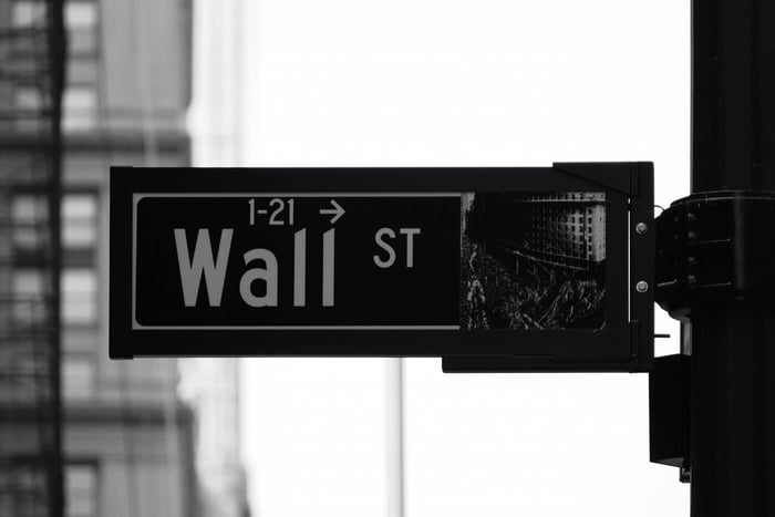 Thinking about a career in Private Equity? (7 tips to think about)