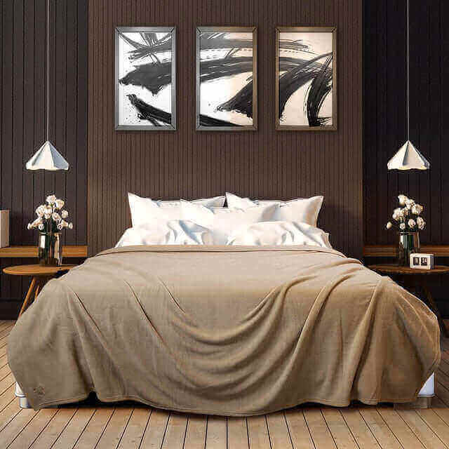 blankets-for-hotels-category.jpg