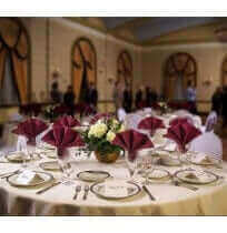Signature Plus Round Table Linens