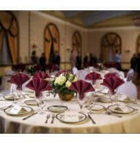 Signature Plus Round Table Linens