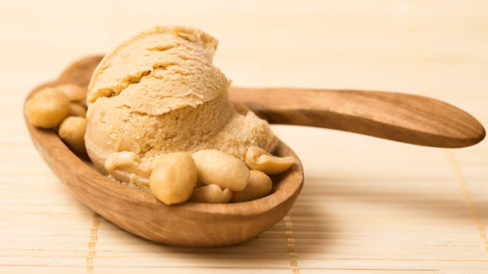 Nusscreme als Dessert [Einfach & lecker]