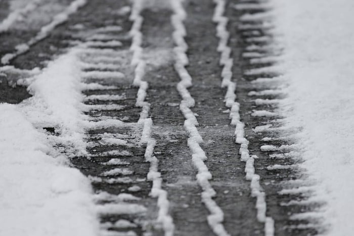 Why winter tires bites better