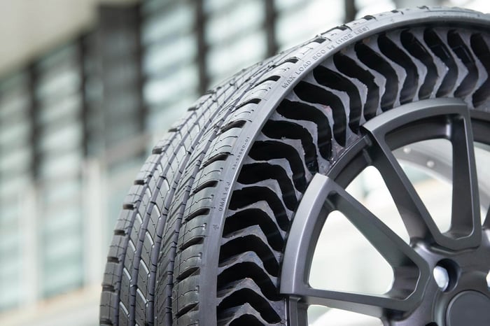 The Michelin Uptis: a puncture-proof airless tire