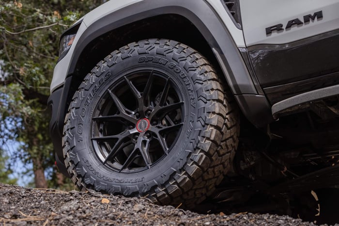 This winter, discover Toyo!
