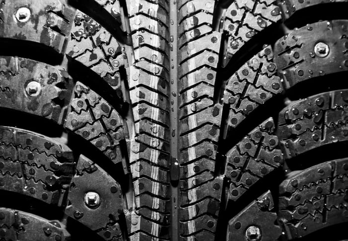 When to remove your studded tires? Blackcircles Canada answers you!