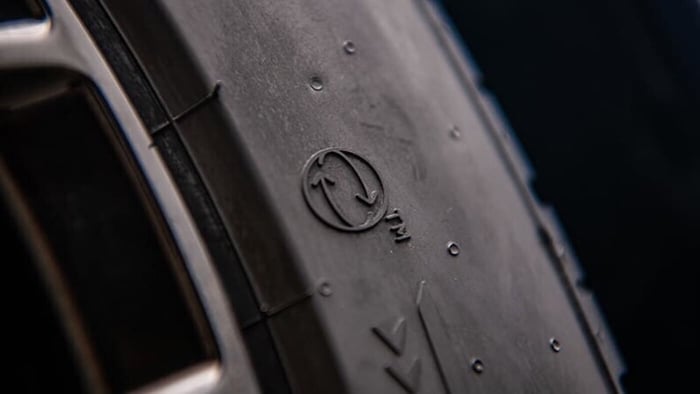 Do you have eco-friendly Pirelli tires? Just look at the logo!