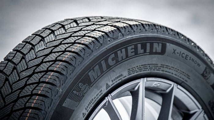 Vue du pneu Michelin X-Ice Snow neuf