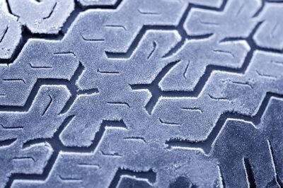 blackcircles-canada-Blogue-Quand-enlever-ses-pneus-d_rsquo_hiver-a__-clous-3-400x266.jpg
