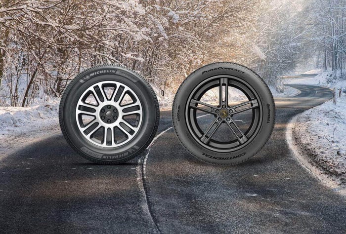 Comparer le pneu Michelin Defender 2 vs et le Continental Purecontact LS
