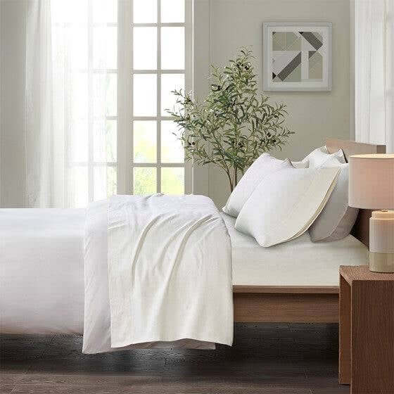 Top 5 Fitted Sheets for Adjustable Beds for 2025
