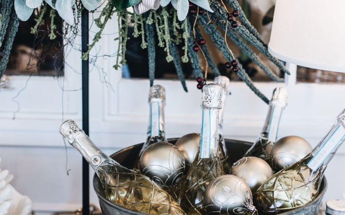 5 Bar Cart Styling Tips | The Ultimate Guide