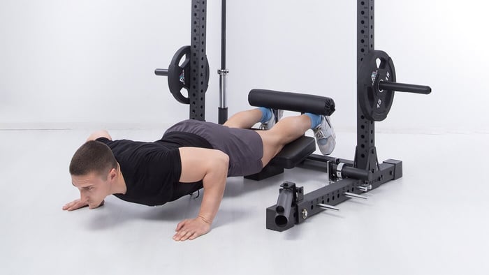 Liegestütze am Squat Rack