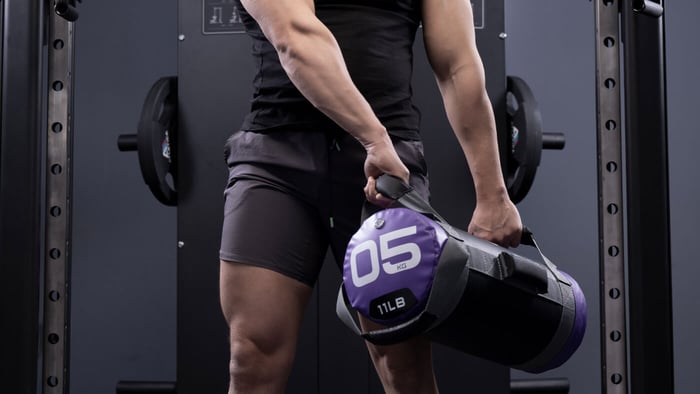 Sandsack Training im Home Gym