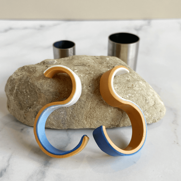 S shaped polymer clay beads