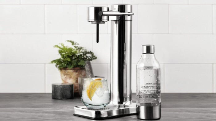 Soda maker Gin and Tonic using Homemade Tonic Water