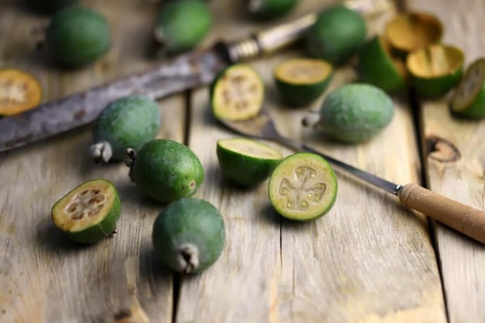 Fresh Feijoas