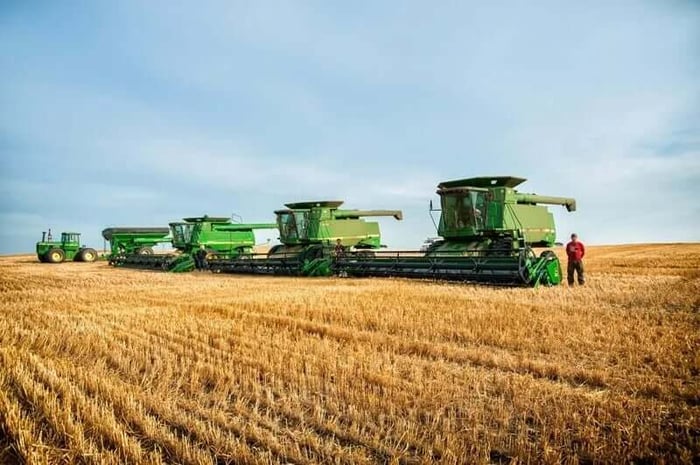 Farm Vehicle Tracking saves time and money