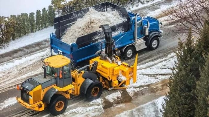 Why Snowplow Companies Need GPS Tracking