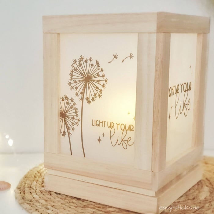Laterne mit Druckvorlage - Holzlaterne basteln mit Easy-Sticks