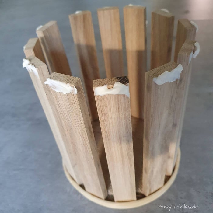 Die Runde Laterne aus Holz ist fast fertig