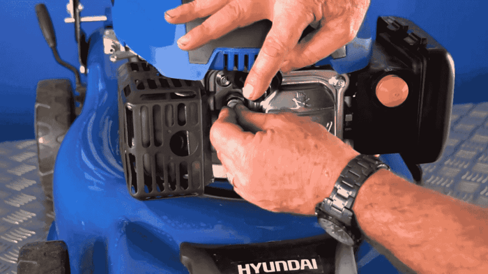 How to change the sparkplug