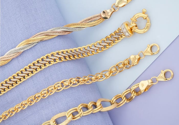 Innovative Ways to Style Chains in Your Everyday Jewellery