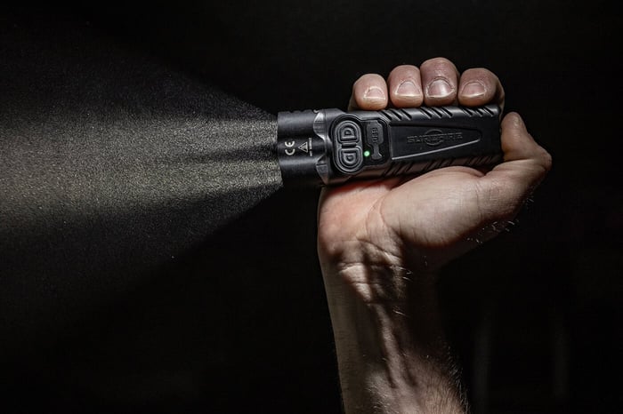 NEW! Stiletto Pro II: SureFire's Concealable Long-Distance EDC