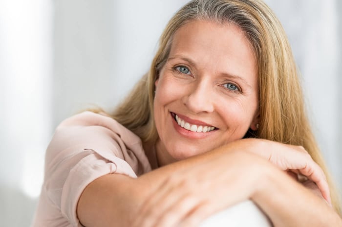 Support Youthfulness from Within: Harnessing the Power of Anti-Aging Nutrients