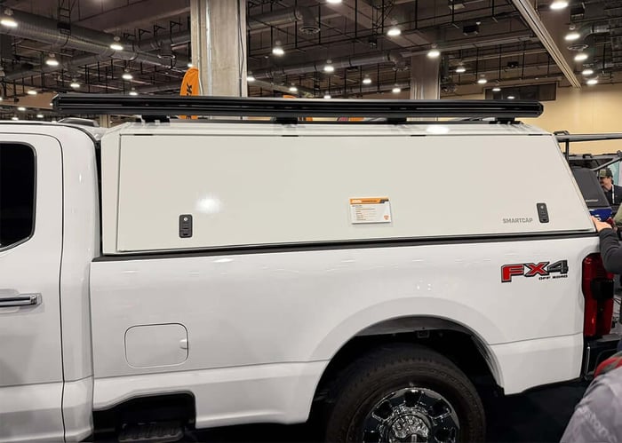 SmartCap EDGE Commercial, Ford Super Duty 8 ft. Bed, Gloss White