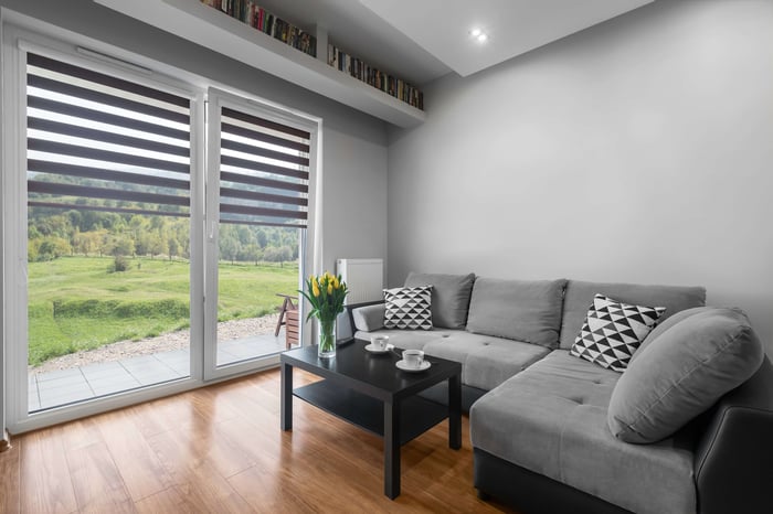 blinds vs shades pros and cons