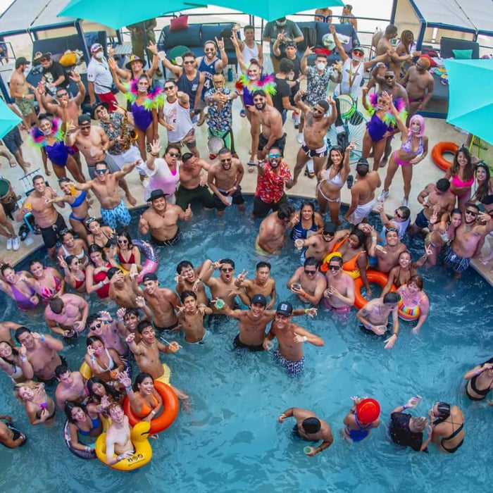 Check Out Cancun's Hottest Beach Clubs!