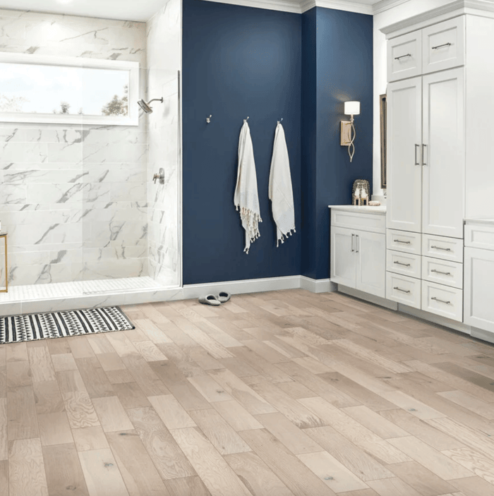 Hardwood Grain Types - Driftwood Home in Winter Trail