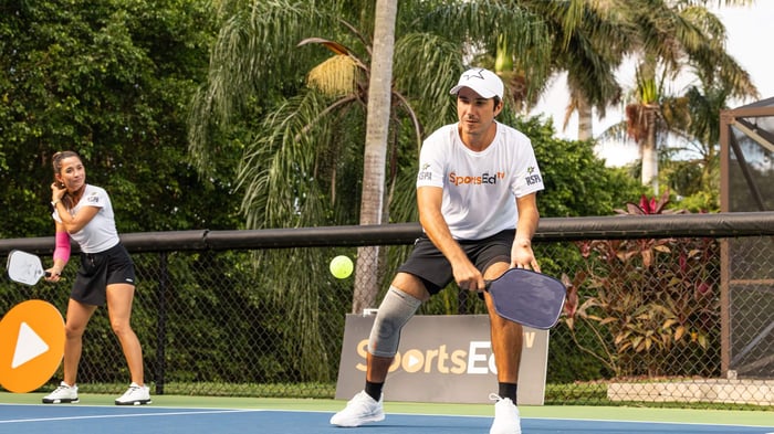 What It Takes to Compete in a Pickleball League