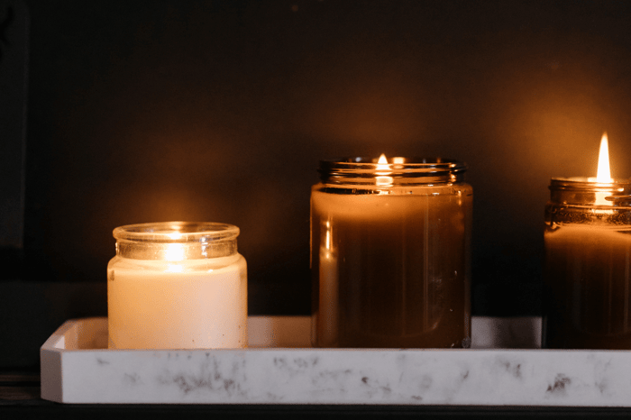Candle Care 101: Tips for Maximizing Burn Time and Scent Throw
