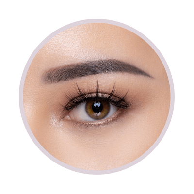 Round false lash on almond shaped eye