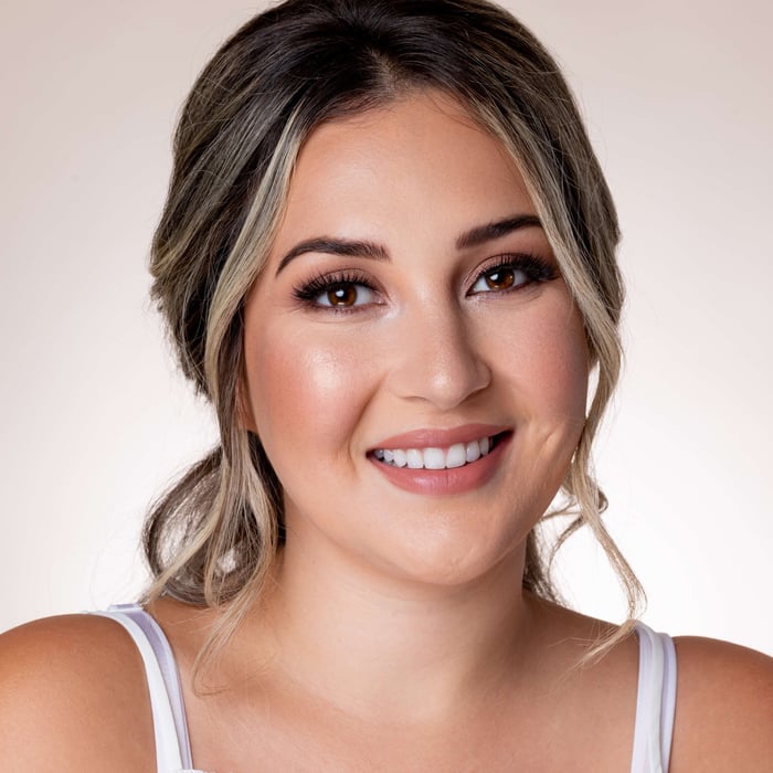 The completed makeup look for the Al Fresco bride.
