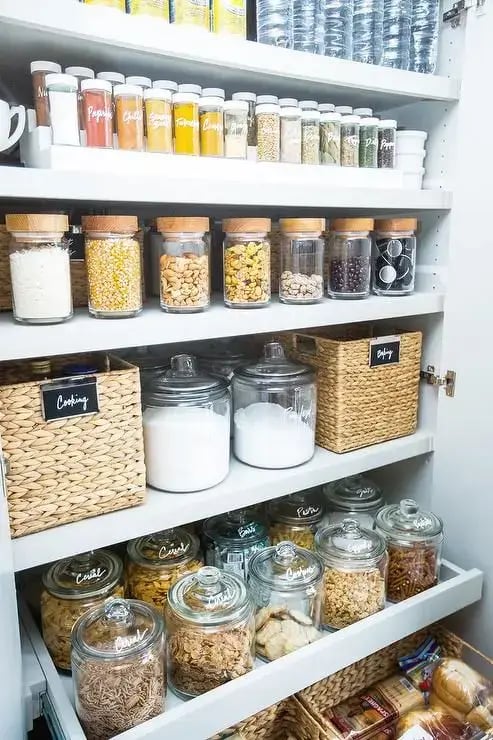  Glass Jars Stylish Ways to Organize Your Kitchen