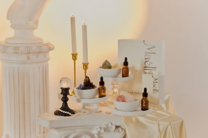 水晶功效全解析！三大能量新手入門特輯：招財、招桃花、還能防小人