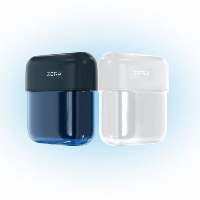 ZERA 音漱小子隨行沖牙機的深藍與白色雙色展示,呈現完全伸縮收納後的極致輕巧外觀,深受外食族喜愛的隨身沖牙機推薦首選
