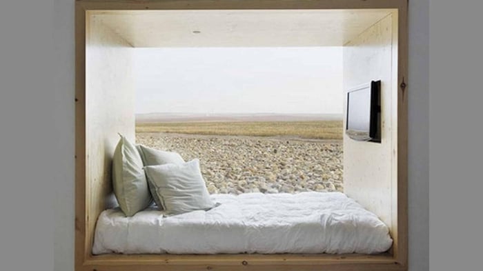 Hotel Design Should Influence Hospital Architecture