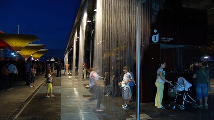 Rethinking Fluidity in Architectural Space