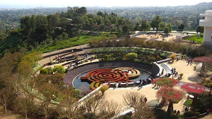 Integrate a Community Place to Better Connect Your Occupants