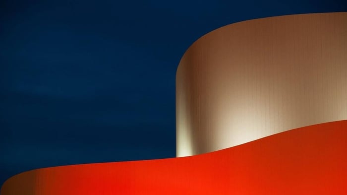 How Architectural Poetics Improves Human Performance