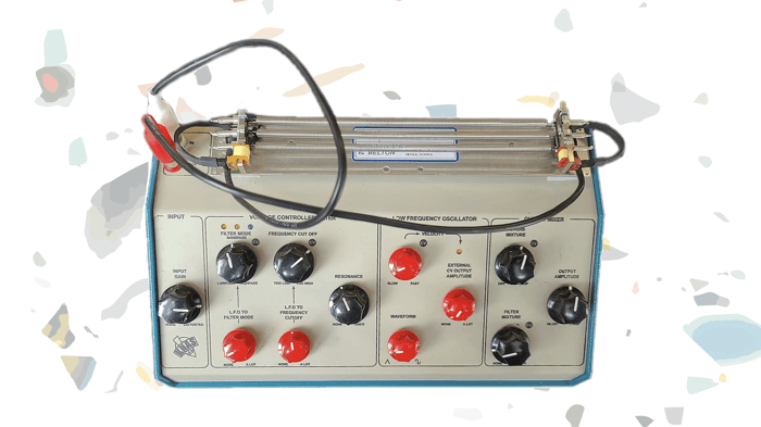 Roundup 14 August | Springs, Stylophones & Seashells...